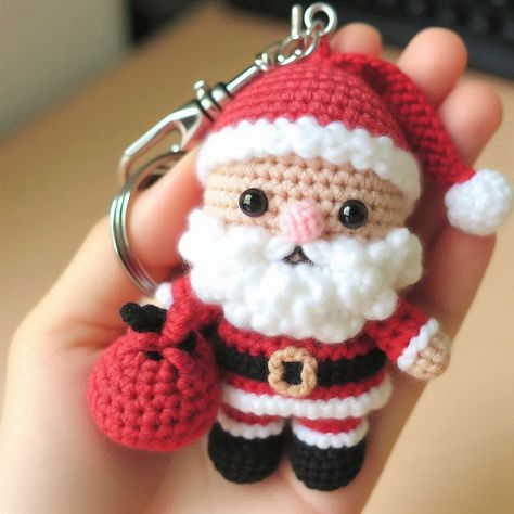 Fall Crochet Patterns Free, Crochet Santa Claus, Amigurumi Santa Claus, Amigurumi Santa, Crochet Poppy, Easy Amigurumi Pattern, Easy Amigurumi, Cute Santa Claus, Keychain Pattern