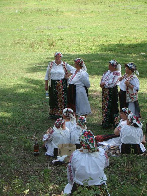 40 Fun Facts About Moldova You Probably Didn't Know 26 Moldova Aesthetic, Turkic Languages, National Animal, Poor Countries, Country Names, Countries In The World, Visit Europe, Urban Area, Foodie Travel