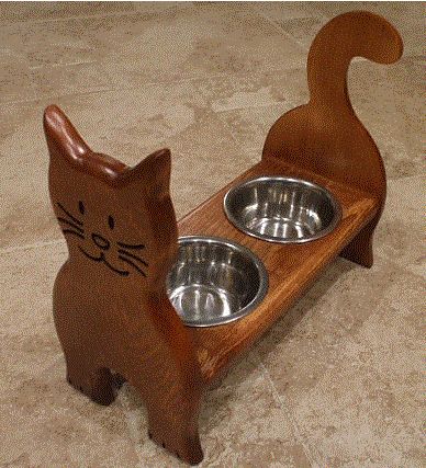 Woodworking Cat Projects, Woodworking Projects For Pets, Cat Wood, Diy Wooden Projects, Cat Feeder, Scrap Wood Projects, Wooden Cat, Wooden Projects, Cat Crafts