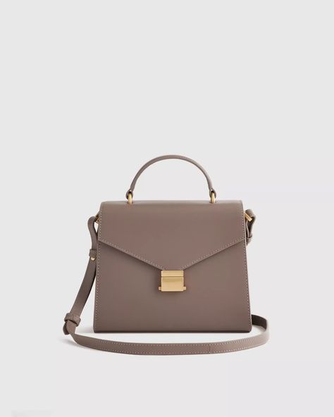 Luxurious Italian leather crossbody bag with gold-tone hardware. Perfect for everyday wear. #leatherbag #crossbodybag #handbag Modern Handbag, Trendy Purses, Italian Leather Bags, Crossbody Satchel, Bag Women Fashion, Stylish Handbags, Top Handle Handbags, Classic Bags, Women Bags Fashion