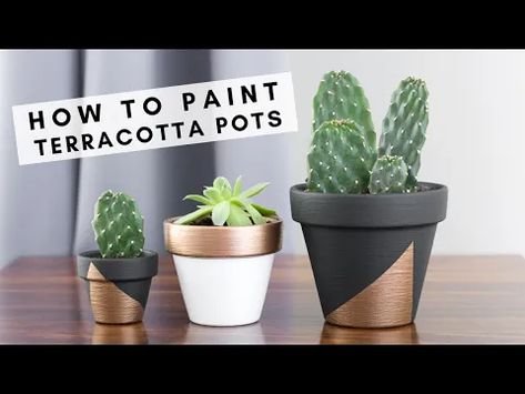 How to Paint Terracotta Pots: DIY Ideas and Inspirations - The Garden Style Pots Diy Ideas, Paint Terracotta Pots Diy, Terracotta Pots Diy, Paint Terracotta Pots, Paint Terracotta, Teracotta Pots, Diy Terra Cotta Pots, Pots Diy, Terra Cotta Clay Pots