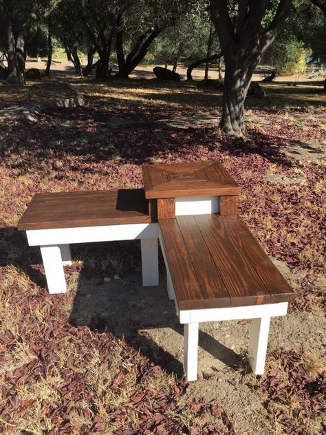 Corner Bench Table, Diy Corner Bench, Outdoor Table Plans, Diy Corner Desk, Diy Bank, Diy Patio Table, Diy Outdoor Table, Folding Picnic Table, Corner Bench