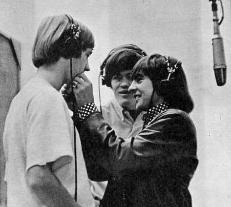 Peter Tork, Micky Dolenz & Davy Jones in the recording studio in 1966. Notes Life, Michael Nesmith, Peter Tork, Davy Jones, The Monkees, Gal Pal, Music Library, Recording Studio, One In A Million