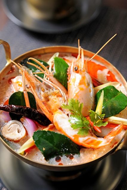 How to Best Enjoy Eating and Drinking in #Phuket #Thailand #Travel Shrimp Soup Recipes, Tom Yum Goong, Thai Recipes Authentic, Food Thailand, Thai Soup, Thai Food Recipes, Tom Yum Soup, Food Thai, Recipes Authentic