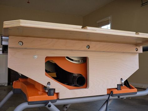 Woodworking table saw