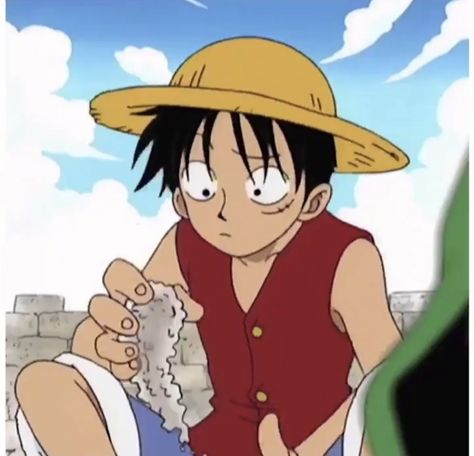 One Piece Fairy Tail, Luffy Icon, He Makes Me Smile, One Piece Crew, One Peice Anime, One Piece Luffy, Monkey D Luffy, One Piece Manga, One Piece (anime)