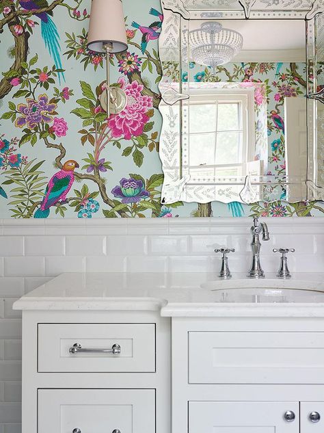 I don't think I've managed to pick my jaw up off the floor since I first laid eyes on this absolutely gorgeous bathroom by Shophouse Design captured by photographer Kyle Born! That wallpaper!! It's Fo Chinoiserie Bathroom, House Of Turquoise, Gorgeous Bathroom, Chinoiserie Chic, White Vanity, Trendy Bathroom, Girls Bathroom, Bath Room, Bathroom Wallpaper