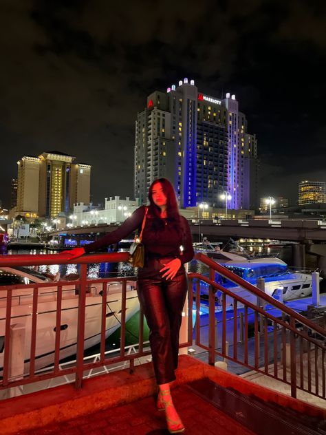 Downtown Night Photoshoot, Tampa Photoshoot, Downtown Photoshoot Night, Downtown Tampa Photoshoot, Downtown At Night Aesthetic, Downtown Houston At Night Aesthetic, Tampa At Night, Photoshoot Photography, Branding Photoshoot Inspiration