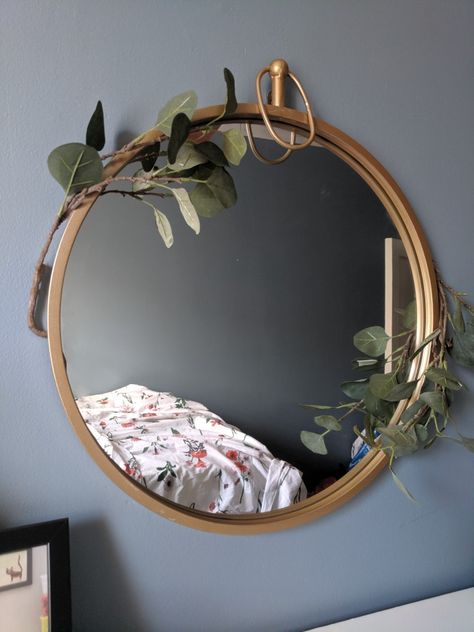 Greek Themed Living Room, Mirror With Eucalyptus, Greek Mythology Room Ideas, Greek Mythology Inspired Room, Greek Mythology Inspired Bedroom, Greek Aesthetic Decor, Greek Mythology Nursery, Greek Themed Bedroom, Greek Mythology Aesthetic Room Decor