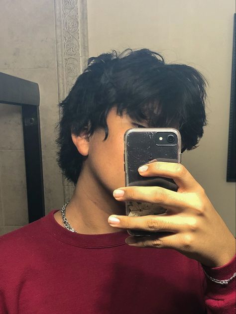 Shaggy Mens Hair, Indie Mullet Men, Wavy Hair Mullet Men, Boy Shaggy Haircut, Men Shaggy Haircut, Short Shaggy Haircuts Men, Shaggy Boys Haircut, Men’s Shaggy Haircut, Indie Mullet