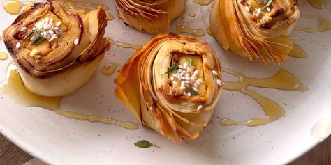 Hot Honey & Feta Filo Bites 🔥 Filo Wrapped Feta, Philo Feta Honey, Feta And Honey Pastries, Hot Honey And Feta Filo Bites, Baked Feta In Phyllo With Honey, Feta Filo Pastry, Phyllo Dough Recipes Savory, Feta Phyllo Rolls, Phyllo Appetizers