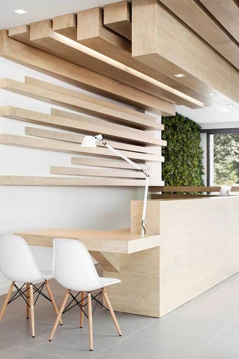 Dental Front Office Inspiration  #office #design #moderndesign http://www.ironageoffice.com/ Lobby Seating, Reception Desk Design, Interior Design Minimalist, Dental Office Design, Interior Vintage, Interior Minimalista, Healthcare Design, Clinic Design, Lobby Design