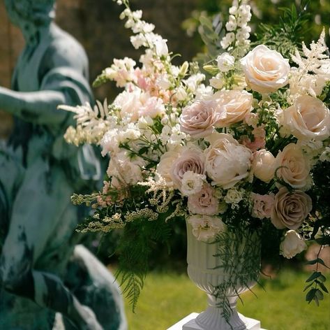 TIMELESS & ELEGANT ✨ Beautiful urn arrangements overflowing with blousy, fragrant blooms, will never fail to impress 🩷 We love how versatile these arrangements are too, providing you with the ability to frame an entrance, define your aisle and stand either end of your top table… @ambiencebathandbristol @rebeccasearlephotography @lucknam_park . . . . #weddingdaydetails #weddingflorals #floraldesign #weddingflowers #ceremonyflorals #statementflorals #summerflorals #summerwedding #weddingfl... Urn Arrangements, Top Table, Summer Floral, Summer Wedding, Floral Wedding, Wedding Flowers, Entrance, Floral Design, Frame