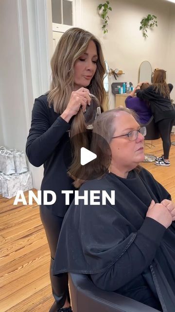 Luxury Remy Human Hair Toppers & Wigs on Instagram: "The perfect explanation of how to clip your topper in 👏 When you visit us in person, our stylists go over tons of education about our pieces 😍  #hairtip #wigslayer #postpartumhairloss #laurenashtyn #luxuryhair #womanowned #hairlosssolutionsforwomen #hairmakeover #chemohairloss #hairpiece #thinninghair #remyhair #hairtopper #hairreplacementspecialist #hairextensionspecialist" Toppers Wigs, Human Hair Toppers, Clip In Hair Pieces, Human Hair Pieces, Human Hair Clip Ins, Hair Makeover, Hair Replacement, Luxury Hair, Hair Toppers