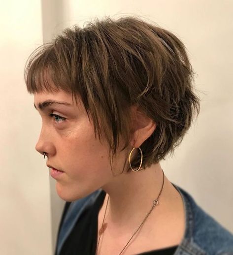 Shaggy Short Hair Pixie, Short Shaggy Bob Hairstyles, Short Shaggy Bob, Trendy Bob Hairstyles, Best Bob Haircuts, Inner Confidence, Hair Adviser, Short Haircut, Bob Haircut