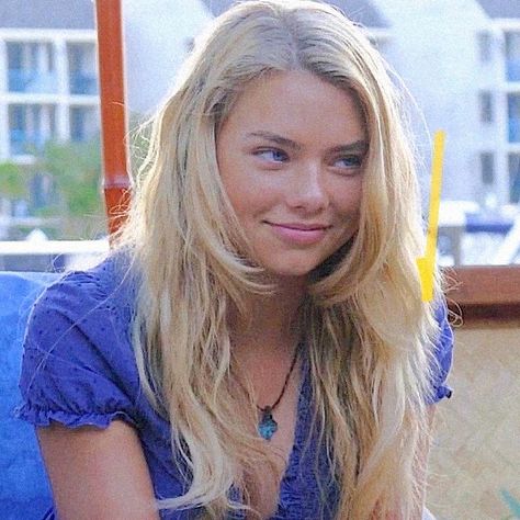 Emma Gilbert, Cariba Heine, Indiana Evans, H2o Mermaids, Mako Mermaids, Ordinary Girls, Fav Celebs, Tv Programmes, Face Claims