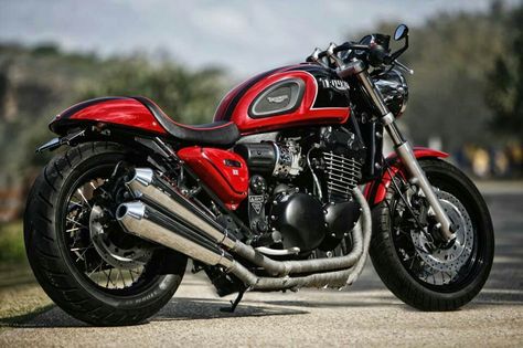 Triumph Thunderbird 900, Triumph Thunderbird Sport, Triumph Legend, Triumph Triple, Triumph Moto, Triumph Motorbikes, Triumph Thunderbird, Triumph Cafe Racer, Triumph Motorcycle