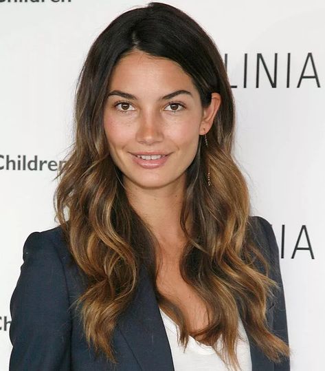 Brown Hair With Blonde, Hair With Blonde Highlights, Brunette Ombre, Brown Ombre Hair, Bronde Hair, Balayage Hair Dark, Brown Hair With Blonde Highlights, Lily Aldridge, Hair Color Ideas For Brunettes