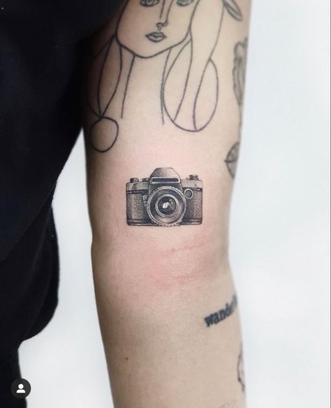 Retro Camera Tattoo, Camera Line Tattoo, Camera Fine Line Tattoo, Canon Camera Tattoo, Small Camera Tattoo Design, Digital Camera Tattoo, Videographer Tattoo, Nikon Camera Tattoo, Fine Line Camera Tattoo