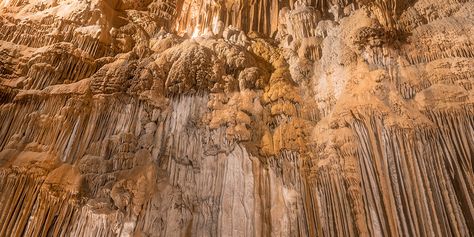 Lake Shasta Caverns National Natural Landmark Lake Shasta Caverns, Lake Shasta, Shasta Lake, Limestone Caves, Fish Hatchery, Underground World, Cave Tours, Cave In, Visit California