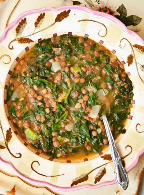 Chard Recipes Healthy, Swiss Chard Salad, Lentil Recipes Healthy, Swiss Chard Recipes, Lemon Soup, Vegan Lentil Soup, Chard Recipes, Food World, Uplifting Thoughts