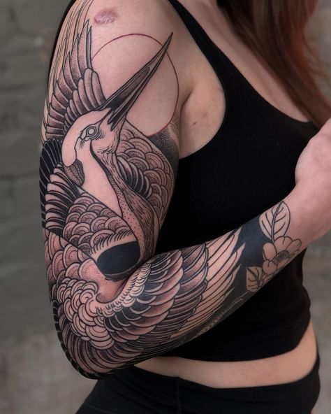 Japanese Crane Tattoo Arm, Japanese Style Crane Tattoo, Japanese Crane Tattoo Back, Crane Tattoo Sleeve, Crane Arm Tattoo, Crane Tattoo Arm, Crane Back Tattoo, Japanese Bird Tattoo, Japanese Crane Tattoo