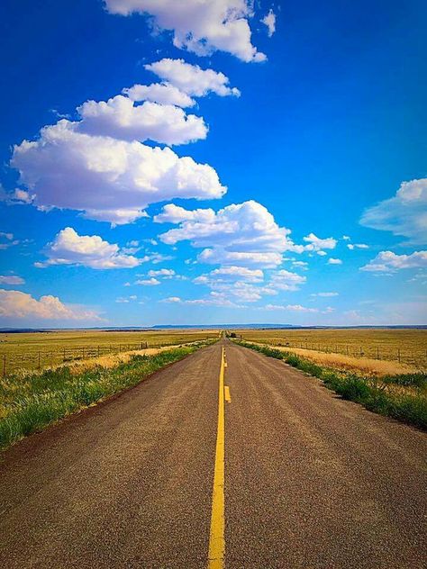 Road Highway, Color Splash Photo, Blowin' In The Wind, Blurred Background Photography, Beautiful Roads, New Background Images, Photo Background Editor, Travel Outdoors, Best Background Images