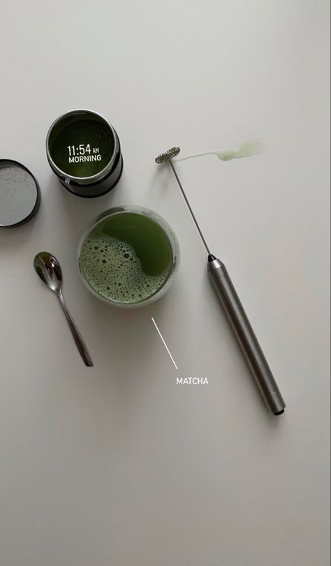 Mirror Wall Bedroom, Minimal Photography, Cafe Latte, Healthy Lifestyle Inspiration, Creative Instagram Stories, Matcha Latte, Infused Water, White Table, Green Aesthetic