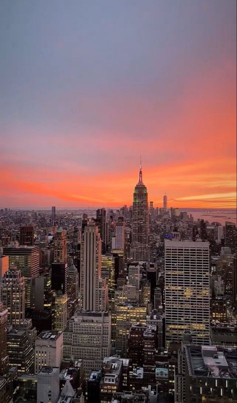 New York Wallpaper, Nyc Baby, Sunset City, Nyc Life, New York Life, Pretty Landscapes, City Vibe, Dream Travel Destinations, Nyc Trip