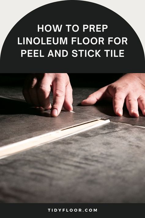 Tiling Over Linoleum Floors, Stick On Vinyl Tiles, Floor Makeover, Peel And Stick Floor, Pop Stick, Kitschy Kitchen, Diy Shower, Linoleum Flooring, Peel And Stick Tile