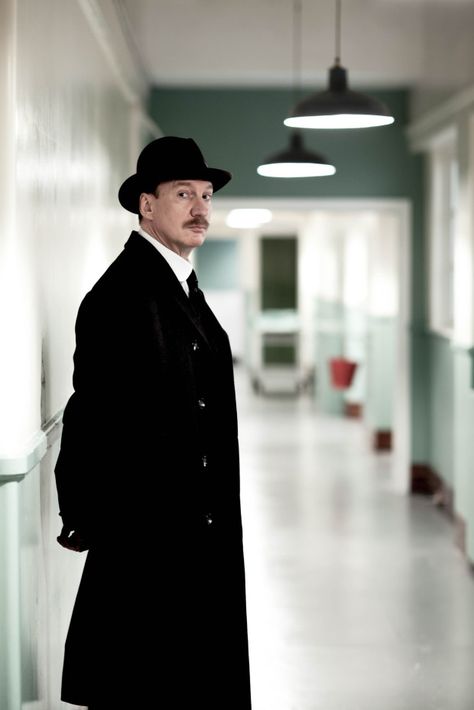 Sheila Birling, Inspector Goole, Mr Birling, Call Film, An Inspector Calls, David Thewlis, Inspector Calls, British Costume, Coen Brothers