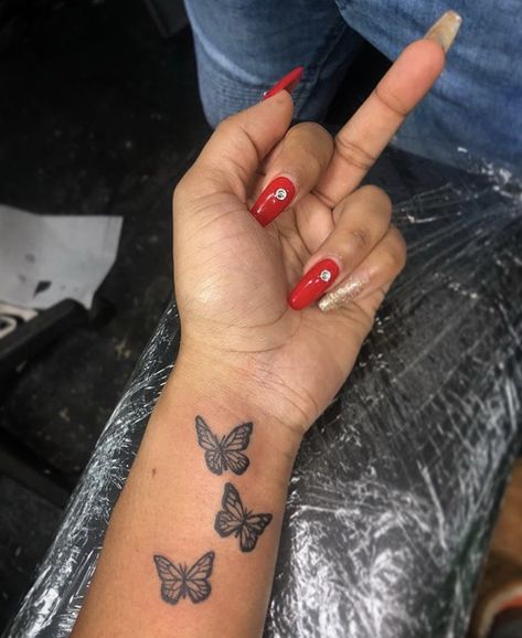 Butterfly Forearm Tattoo Black Women, Wrist Tats For Women, Butterfly Arm Tattoos For Women Forearm, Baddie Wrist Tattoos, Butterfly And Rose Tattoo For Women, Baddie Butterfly Tattoo, Ways Tattoo Jhene Aiko With Butterfly, Butterfly Tattoo Black Women, Butterfly On Wrist Tattoo