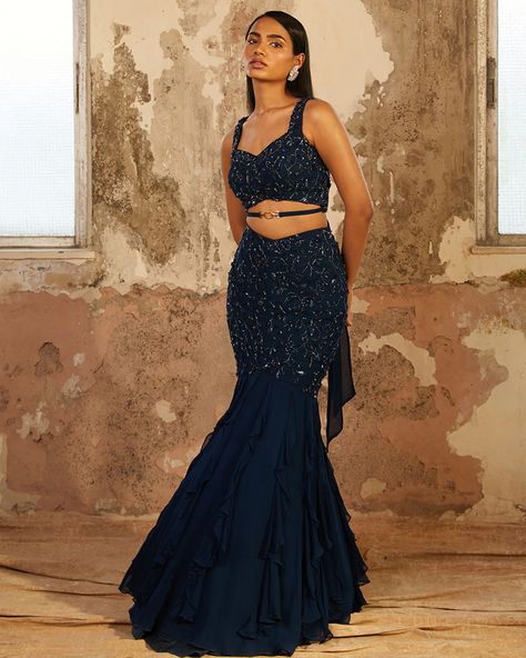 Shloka Khialani, Skirt With Ruffles, Skirt Crop, Embellished Skirt, Fishtail Skirt, Fantasy Gowns, Blue Crop Tops, Mermaid Skirt, Indian Fashion Dresses