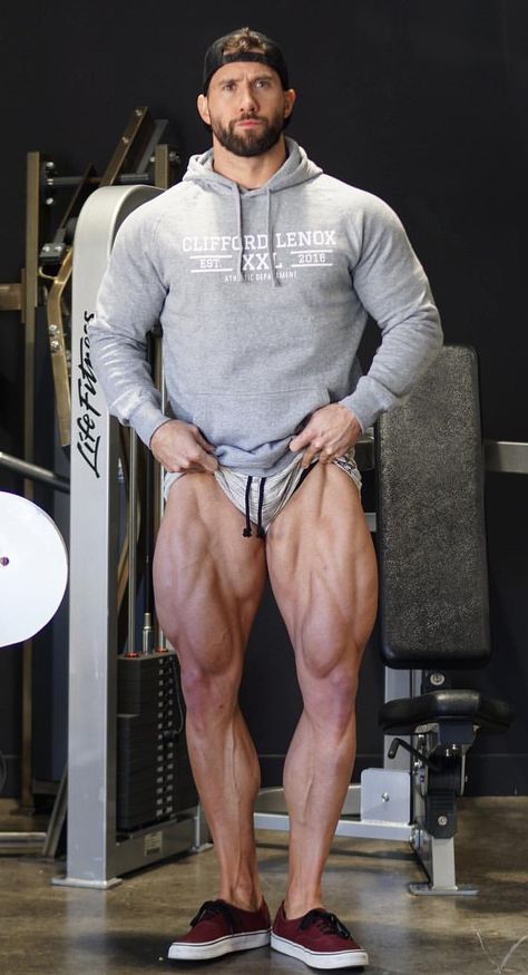 Bodybuilders Men, Strong Legs, Male Body, A Good Man, Normcore