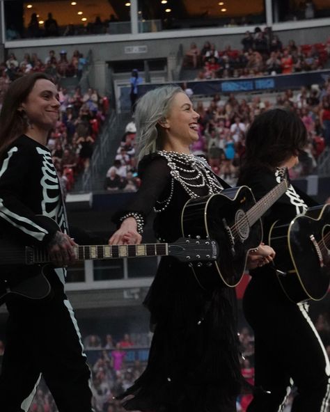 orion 💫 98 on Twitter: "some of you guys don't realize how big this is for them. they opened for the biggest american tour and pop star yesterday. 70k people saw them tonight. the boygenius takeover is real! https://t.co/8ATheaM0RQ" / Twitter Music Genius, Smart Men, Phoebe Bridgers, Big Three, Love My Boys, Holy Trinity, Eras Tour, Pop Star, Adele