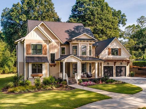 Dramatic effects with brown hues can redefine your home's exterior. Combining shades like beige, tan, and eggnog offers a rich backdrop that allows striking architectural features to shine through. Brown shingles paired with metal roofs create a cohesive appearance while maintaining timeless elegance. This palette not only enhances the aesthetics but also adds depth to your design vision. Brown Roof Exterior, Brown Shingles, Reclaimed Wood Door, White Siding, Metal Roofs, Roof Paint, Brown Roof, Architecture Bathroom, Copper Roof