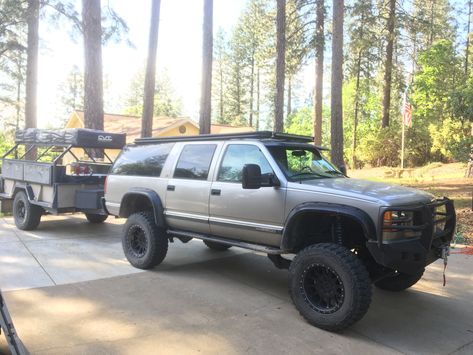 Overland Suburban, Fbi Vehicles, Suburban Overland, 4x4 Suburban, Suburban Camper, 1999 Suburban, Utility Trailer Camper, Tactical Truck, Truck Bed Camper