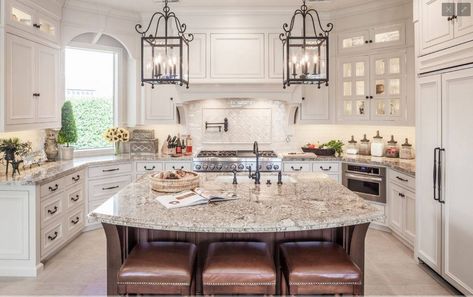 Which Backsplash Tile goes with Granite ... Granite And Backsplash Ideas, Installing Granite Countertops, Traditional Kitchen Remodel, Pretty Kitchen, Tile Countertops, U Shaped Kitchen, White Granite, Granite Kitchen, Backsplash Ideas