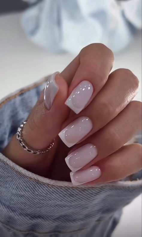 European French Nails, Professional Short Nails For Work, Acrylic Square Nails French Tip, Short Milky French Nails, Birthday Simple Nails, Classy Clean Nails, French Gel Nails Designs, Super Square Nails, Pretty Nails Classy Short