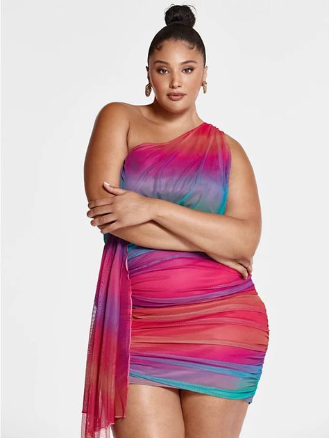 Plus Size Club Outfits “Have fun with color this summer while looking as sexy as you wanna be in this beautiful one shoulder style that has a gorgeous ombre print. The ruching detail is placed in all the right places, including the booty. So flaunt your assets with a smile, knowing that all eyes will be on you when you step into a room, wearing this stunner. Plus Size Clubbing Outfits, Plus Size Club Outfits, Plus Size Sequin Jumpsuit, Plus Size Club Dress, Plus Size Resort Wear, Plus Size Club, Casual Plus Size Outfits, Black Plus Size Dress, Printed Dresses Fashion