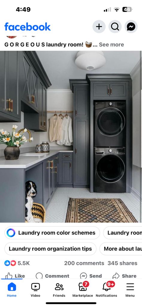 Color Ideas For Laundry Room, Laundry Room Dark Cabinets, Dark Blue Laundry Room, Laundry Room Dark, Ideas For Laundry Room, Blue Laundry Room, Cabinet Color Ideas, Laundry Room Colors, Blue Laundry Rooms