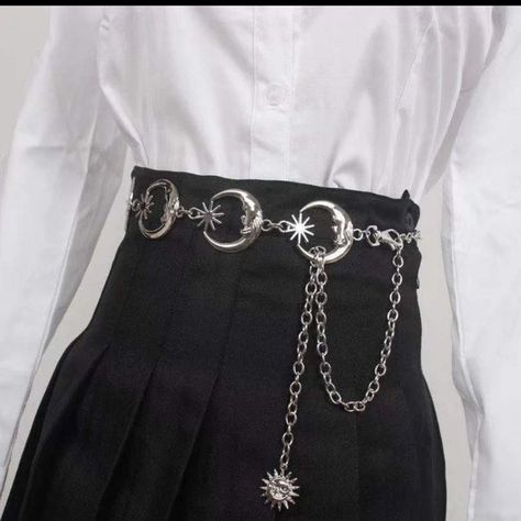 Womens Belts 2023, Witchy Belts, Goth Belt Outfit, Moon Chain Belt, Fae Ball, Vtuber Ideas, Moon Belt, Goth Belt, Chain Outfit