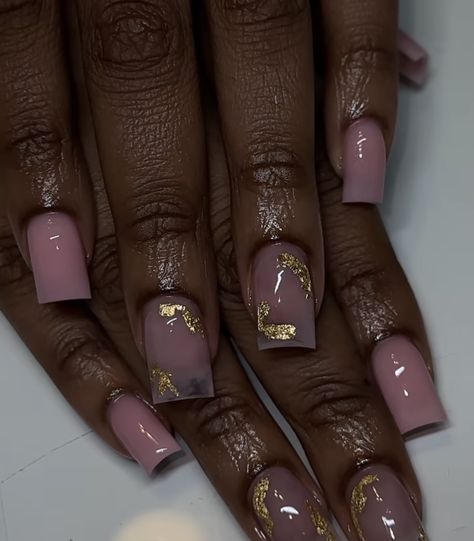 Short Acrylic Nails Matte, Simple Nail Designs 2024 Trends Square, Baecation Nails, Simple Diamond Nails, Earth Nails Designs, Dope Nail Designs Short Length, Extra Short Nail Designs, Short Square Nails Fall, Matte Nail Ideas