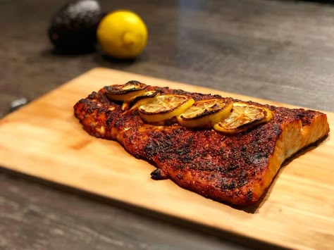 Smoked Salmon In Oven, Oven Smoked Salmon, How To Serve Smoked Salmon, Filet In The Oven, Candied Salmon Recipe, Salmon Recipes Oven, Oven Salmon, Weekly Recipes, Salmon Bites