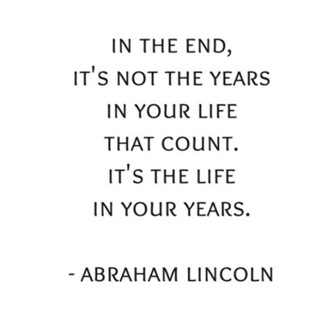 Ending The Year Strong Quotes, Typography Motivation, Abraham Lincoln Quotes, Lincoln Quotes, Life Success, Inspirational Posters, Strong Quotes, Deep Love, Beauty Life