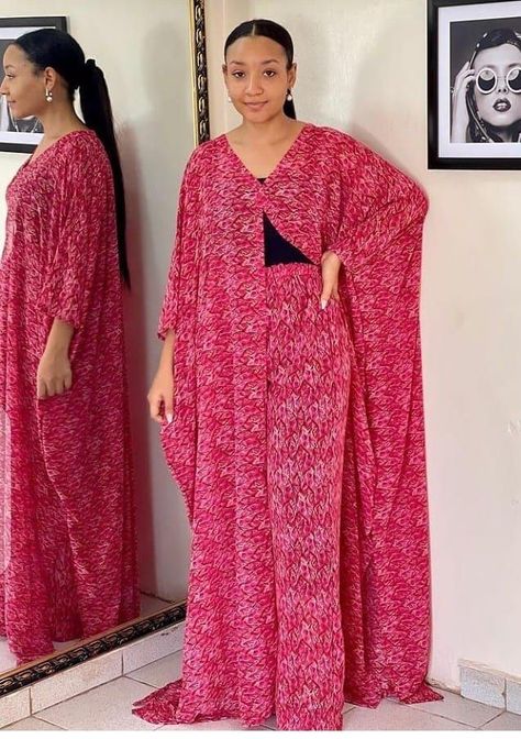 Maxi Gown Chiffon, Bubu Gown Styles Silk, Maxi Gown Styles, Chiffon Bubu Gown Styles, Chiffon Styles, Kaftan Styles, Bubu Gown Styles, Stylish Naija, 2piece Outfits