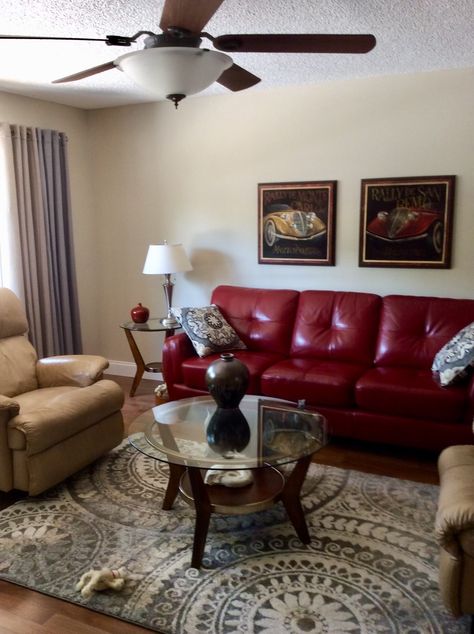 Living Room Red Couch, Red Leather Couch Living Room, Red Leather Couch, Red Velvet Couch, Leather Couch Living Room, Red Leather Couches, Red Apartment, Leather Couches Living Room, Red Couch