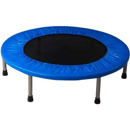 Trampoline Cardio Workout, Trampoline Cardio, Trampoline Sport, Jumping Fitness, Jumping Trampoline, Small Trampoline, Fitness Trampoline, Fitness Toys, Indoor Trampoline