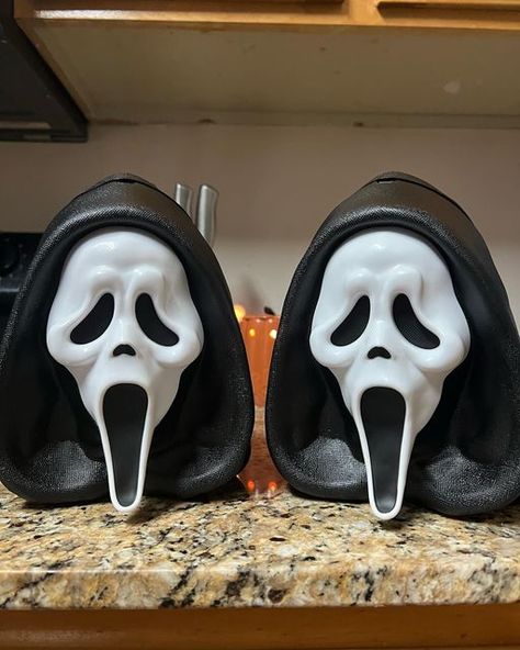 Ghostface Clay Art, Ghost Face Clay, Ghostface Merch, Scream Merch, Brandon James, Ghostface Scream, Modeling Chocolate, Ghost Face, Ghost Faces