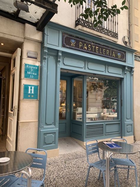 Cafe Exterior, European Cafe, Aesthetic Europe, Zaragoza Spain, Cafe Aesthetic, Shop Fronts, City Aesthetic, Cafe Interior, Cafe Design